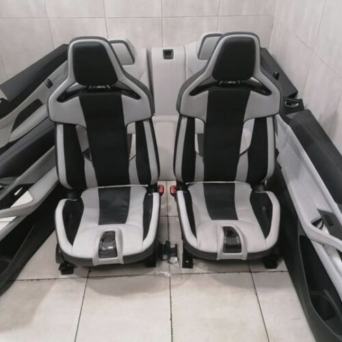 BMW M4 COMPETITION G82 CARBON BUCKET SEATS