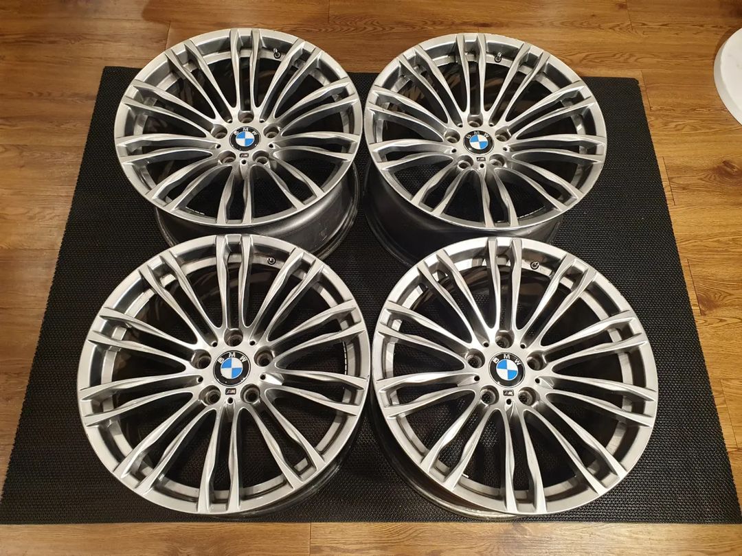BMW M5 STYLE 345M R19 WHEELS