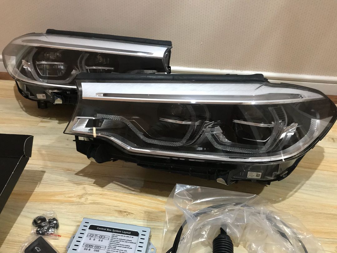 2017-2023 BMW G30 5 SERIES ICONIC ADAPTIVE LED HEADLIGHTS COMPLETE KIT